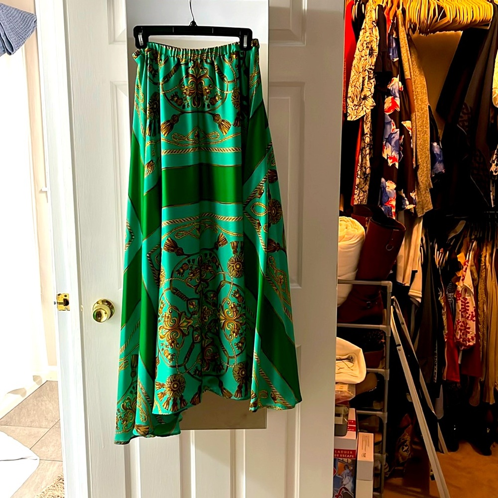 Green long skirt